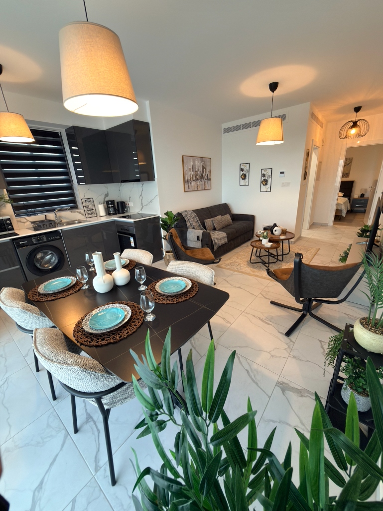 Executive Penthouse Suite